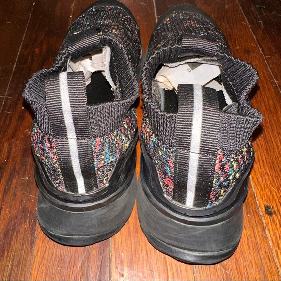 Adidas Nylon Slip Ons, Girls size 4, NWOB! - Picture 3 of 6